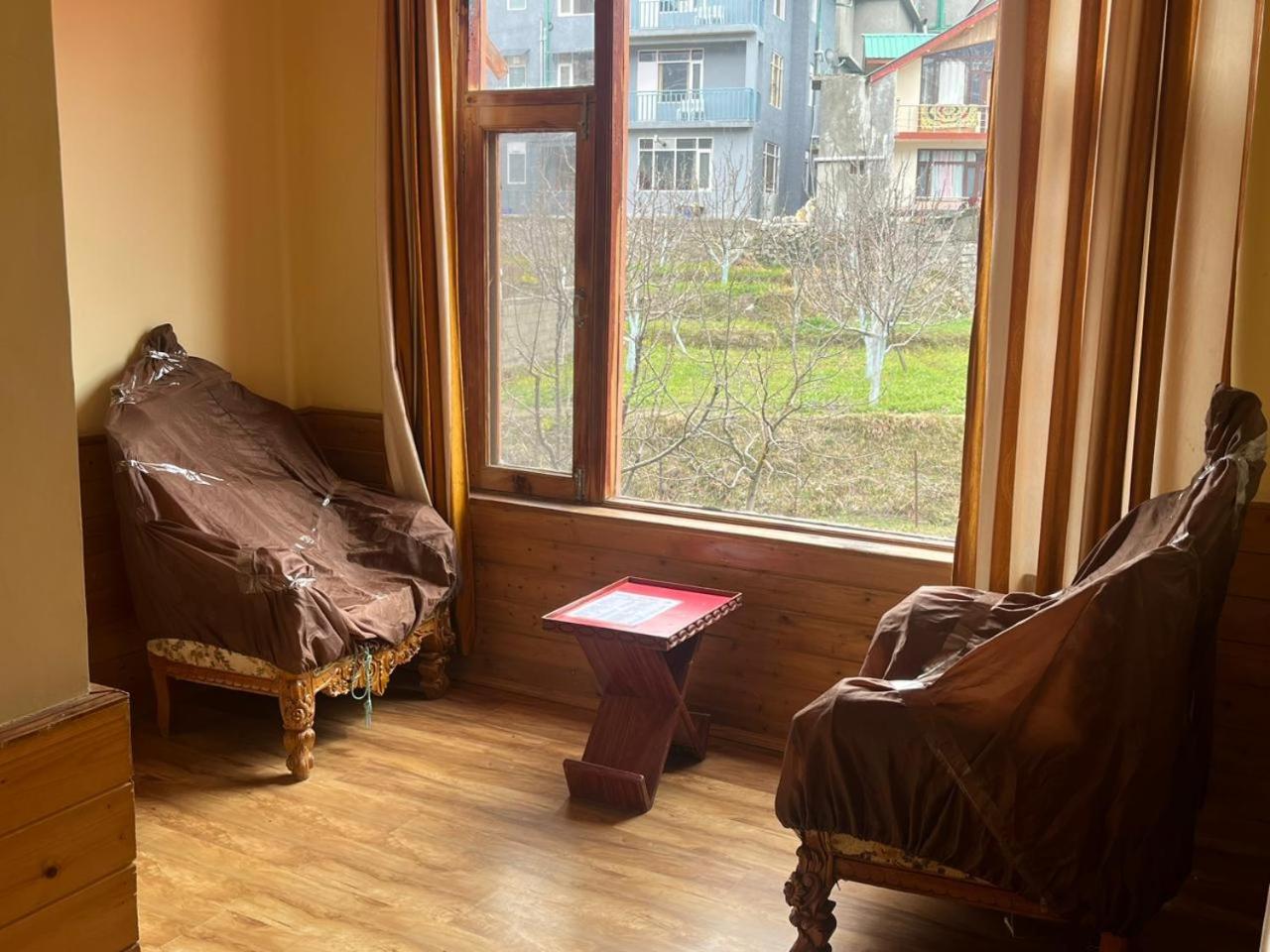 Mrikula Cottage Manāli Dış mekan fotoğraf
